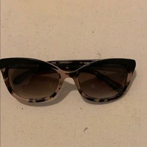 Kate Spade Cat Eye Sunglasses with case